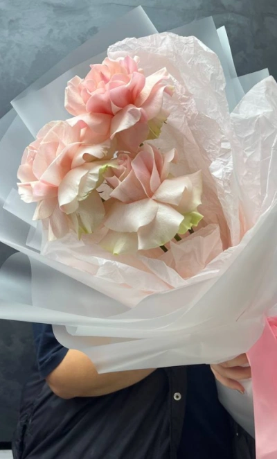 Букет из французкой розы «нежный поцелуй»