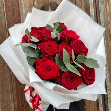 Букет из красных роз «огонь страсти»