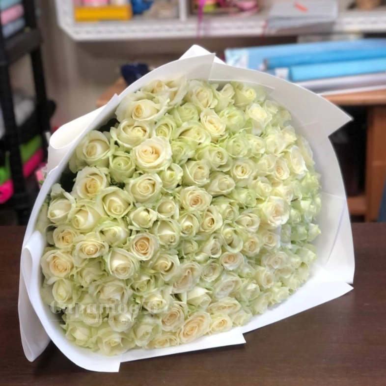 Букет &laquo;101 белая роза&raquo;