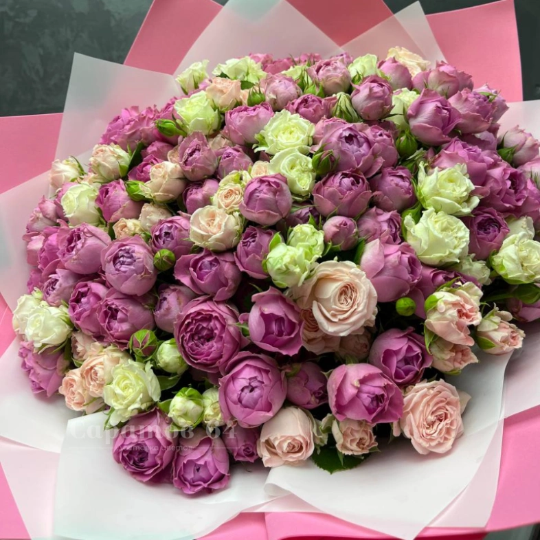 Букет из пионовидной розы &laquo;Суфле&raquo;