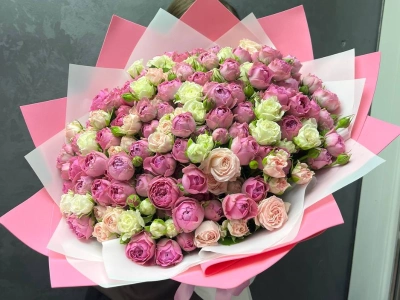 Букет из пионовидной розы «Суфле»