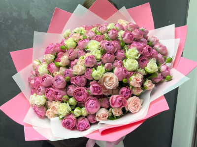 Букет из пионовидной розы «Суфле»