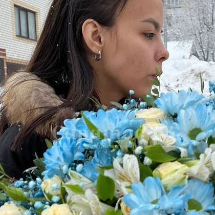 Цветы в шляпной коробке &laquo;Зимняя сказка&raquo;