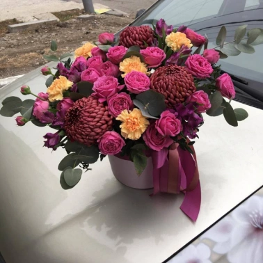 Цветы в шляпной коробке «осенняя роскошь»