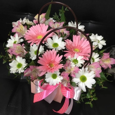 Композиция в сумочке «Розовое настроение»