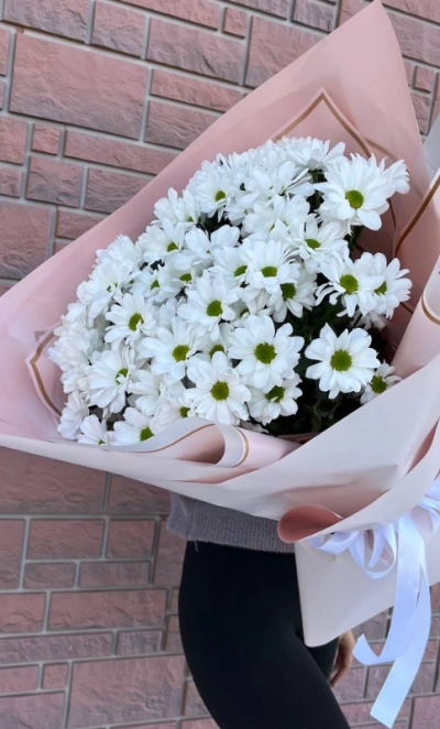 Букет из хризантем «ромашковое облако»