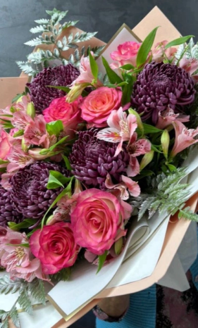 Розовый букет