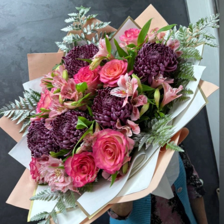 Розовый букет