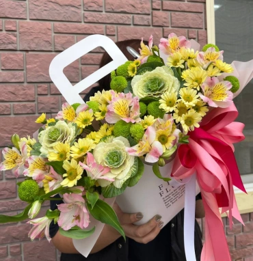 Цветы в сумочке «зелёный май»