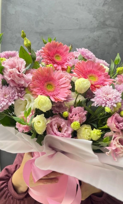 Композиция в шляпной коробке «романтический сад»