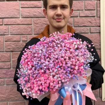 Композиция из гипсофилы «сахарная