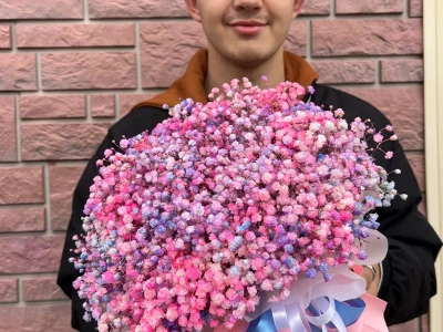 Композиция из гипсофилы «сахарная