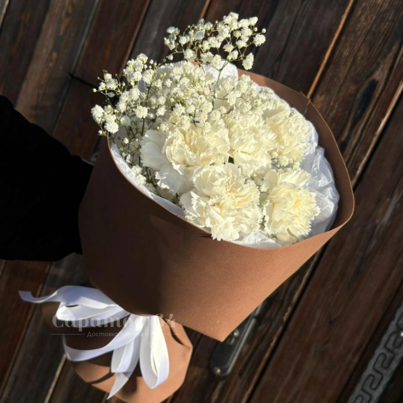 Букет из гвоздики &laquo;безе&raquo;