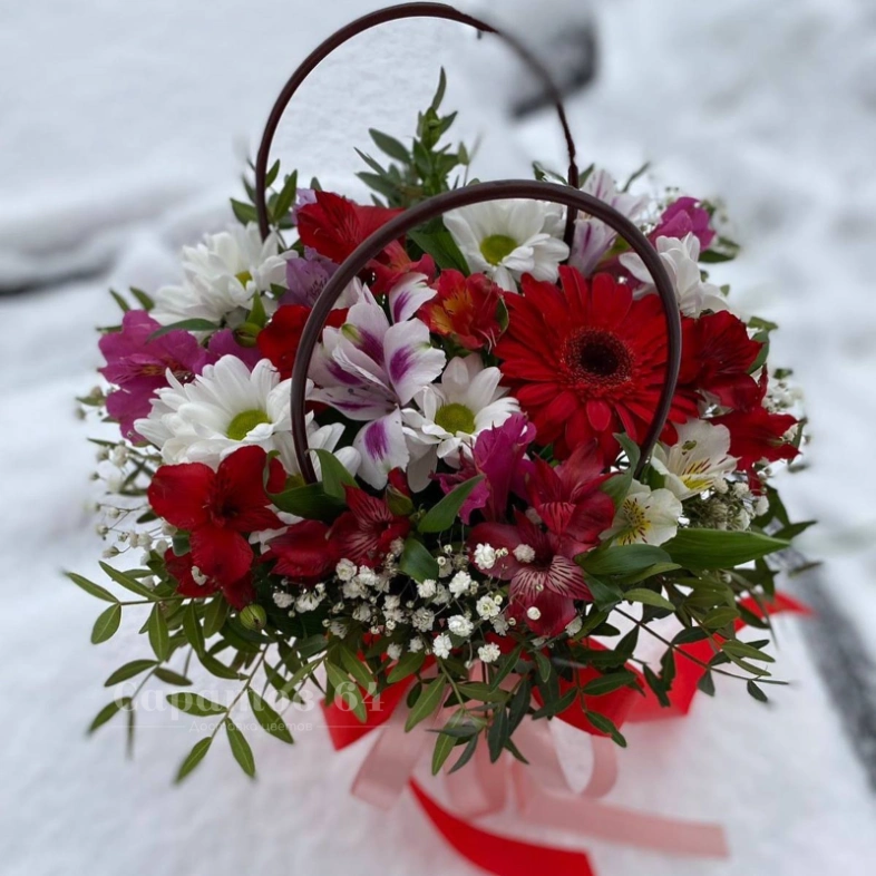 Цветы в сумочке &laquo;яблочко наливное&raquo;