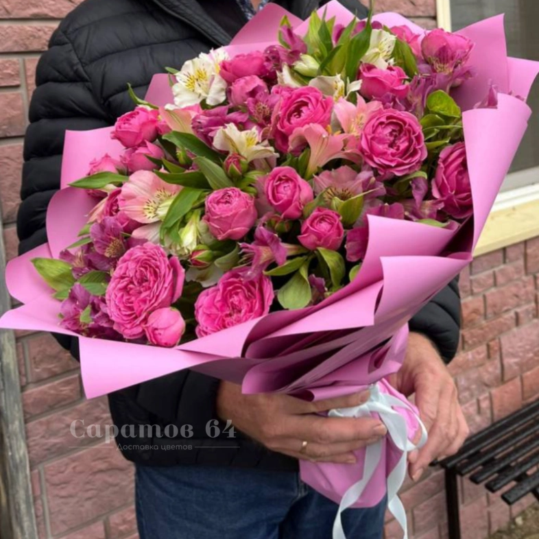 Букет мисти баблс с альстромерией 