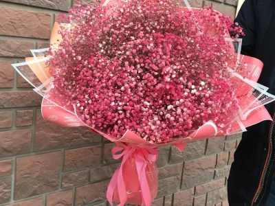 Букет из гипсофилы «рассветное отражение»