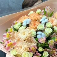 Букет &laquo;персиковое безе&raquo; 2