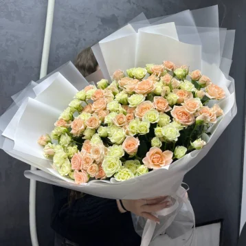 Букет из кустовых роз Микс