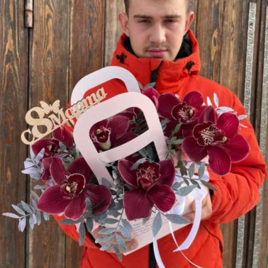 Композиция 7 шт орхидей цимбидиум