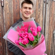 15 розовых тюльпанов в розовом оформлении  0
